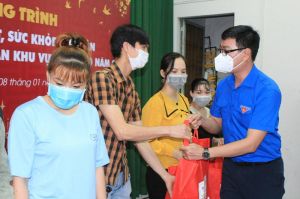 Tạo điều kiện cho đoàn viên thanh niên nhiều năm xa quê về quê đón tết