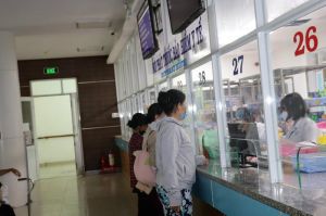 Không để xảy ra tình trạng khan hiếm thuốc dịp tết