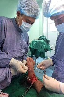 Cẩn trọng khi dùng máy cắt cỏ