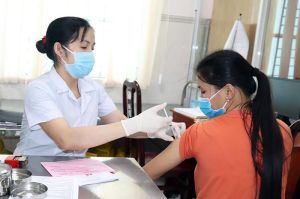 Tiêm vaccine ngừa ung thư cổ tử cung cần lưu ý gì?