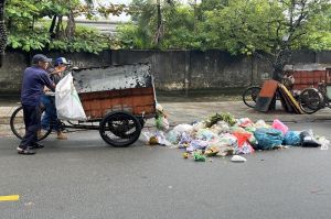 60% xe chở rác chưa đạt chuẩn