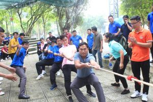 Tạo sân chơi cho cán bộ Đoàn