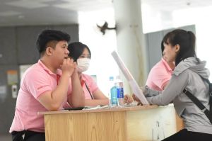 Thị trường lao động cuối năm: Nơi thừa, nơi thiếu