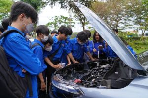 Vietnam is a potential market for electric vehicles