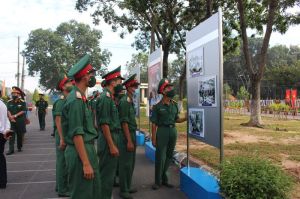 Tổ chức 3 triển lãm mừng Đảng, mừng Xuân Quý Mão 2023