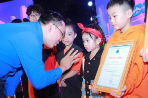 Chung kết liên hoan các nhóm nhảy hiện đại tỉnh năm 2022