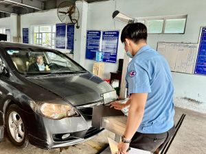 Lượng xe đăng kiểm tăng đột biến