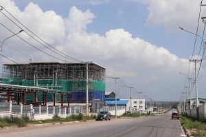 FDI enterprises are building many projects