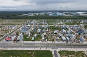 Prioritize construction of resettlement areas for traffic projects