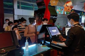 Sôi động mùa phim và âm nhạc tháng 2