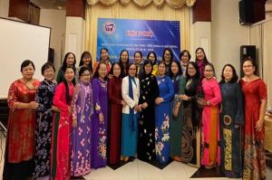 Tiếp tục phát huy vai trò của nữ trí thức