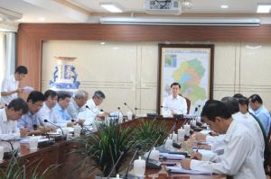 Đề xuất các giải pháp khắc phục những tồn tại, hạn chế để lãnh đạo, chỉ đạo tốt hơn