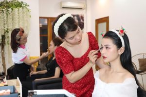 Enterprises actively cooperate in vocational training