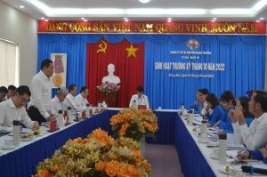 Dự và giám sát sinh hoạt Đảng ở cơ sở