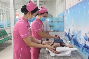 Hướng dẫn chi hỗ trợ thu nhập cho nhân viên y tế