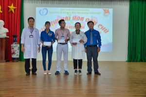 Những bác sĩ tận tụy với nghề