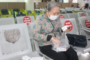 Chủ động phối hợp, đảm bảo đủ thuốc, vật tư y tế phục vụ khám, chữa bệnh BHYT