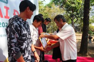 Trao 16 giải Hội thi Bonsai đẹp sinh vật cảnh Trấn Biên