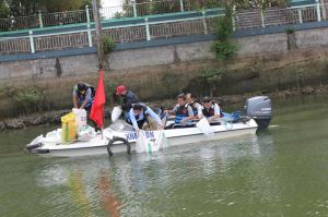 Thả cá phóng sinh bảo vệ nguồn lợi thủy sản