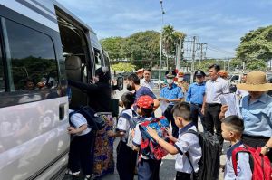 Ban An toàn giao thông tỉnh kiểm tra an toàn xe đưa rước học sinh