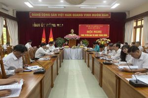 Tiếp tục các giải pháp đẩy mạnh công tác xây dựng, chỉnh đốn Đảng và hệ thống chính trị