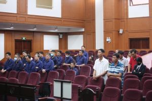 Nhiều bị cáo được giảm án tại phiên tòa phúc thẩm vụ buôn lậu xăng