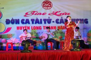 Xây dựng và phát triển văn học nghệ thuật Đồng Nai