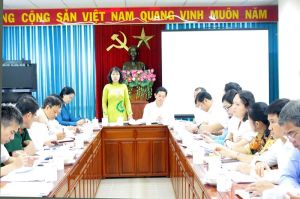 Thẩm tra các nội dung thuộc lĩnh vực kinh tế - ngân sách trình kì họp thứ 11 HĐND tỉnh