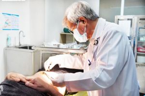 Cảnh báo nuốt dị vật đường tiêu hóa ở mọi lứa tuổi