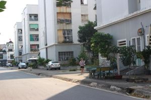 Thị trường nhà ở, đất ở giảm giá sâu