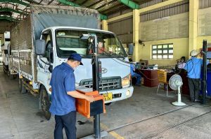 Tăng thêm 1 dây chuyền đăng kiểm vẫn quá tải