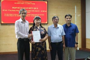 Tiếp nhận kết quả nghiên cứu đề tài khoa học