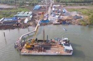 Speed up the progress of transport infrastructure projects connecting the Southeast region