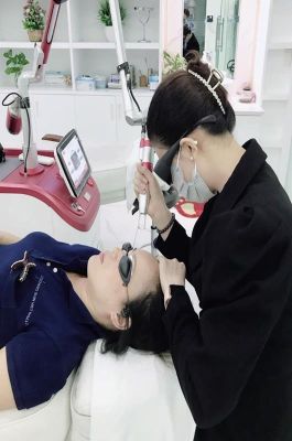 Chọn cơ sở làm đẹp uy tín để tránh tiền mất, tật mang