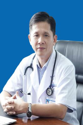 Bác sĩ trưởng khoa luôn hoàn thành tốt nhiệm vụ được giao