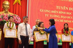 Những gương sáng trong học tập và làm theo Bác