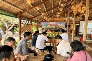 Doing professional tourism with farmers