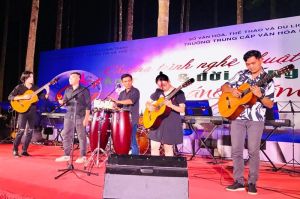 Giao lưu âm nhạc Giai điệu tháng 5 tại H.Long Thành