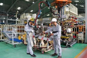 Tấm gương sáng trong lao động sản xuất