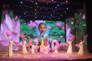 Nhiều hoạt động văn hóa kỷ niệm Ngày sinh Chủ tịch Hồ Chí Minh