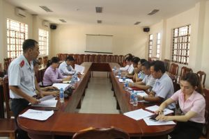 Giám sát công tác quản lý hoạt động kinh doanh thuốc lá thế hệ mới