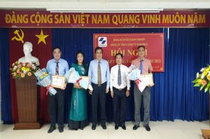 Phấn đấu hàng năm có trên 90% đảng viên được đánh giá, xếp loại từ hoàn thành tốt nhiệm vụ trở lên