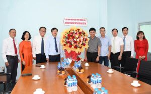 Chủ tịch UBND tỉnh thăm, chúc mừng các cơ quan báo chí nhân Ngày Báo chí Cách mạng Việt Nam 21-6