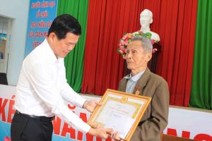 Tăng cường kỷ cương, nêu cao tính tiền phong gương mẫu