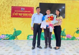 Gần 630 đoàn viên Công đoàn được kết nạp vào Đảng trong 6 tháng đầu năm 2023