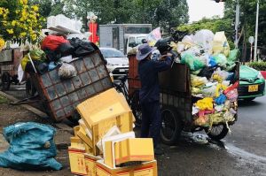 Lặng lẽ nghề thu gom rác: Bài cuối: Công nhân vệ sinh mong được quan tâm hơn