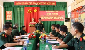 Bàn giao Phó Chủ nhiệm Kỹ thuật Bộ Chỉ huy quân sự tỉnh