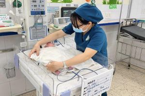 Thực hiện thành công ca phẫu thuật khó cứu bé sơ sinh bị tắc ruột