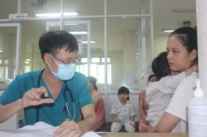 Dịch tay chân miệng đến sớm hơn những năm trước