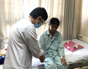 Thai phụ trẻ tuổi bị đột quỵ được cấp cứu kịp thời